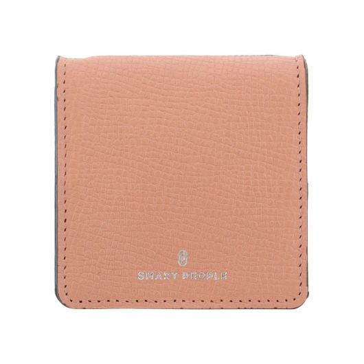 フラミンゴピンク