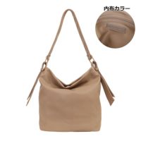 グレーベージュ