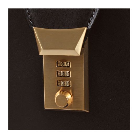 000000140321-26-m.jpg?t=