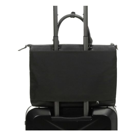 000000140408-31-m.jpg?t=