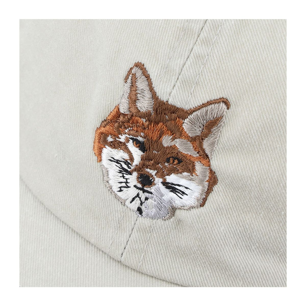 ベージュ(FOX刺繍)