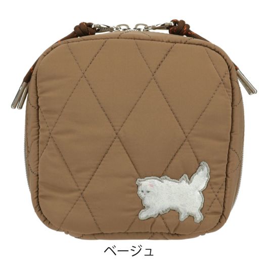 ベージュ