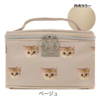 ベージュ