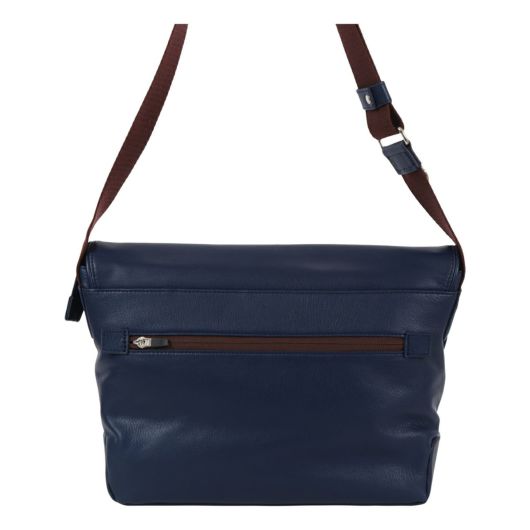 タケオキクチ ショルダーバッグ フラップ式 横型 お出掛け 大きめ