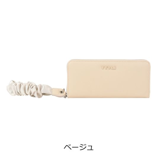 ベージュ