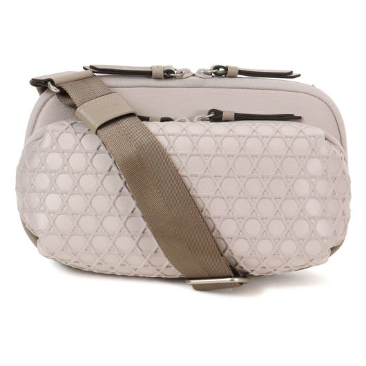 ラクーオ ショルダーバッグ ボディバッグ 2WAY 軽量 撥水 031605 籠目