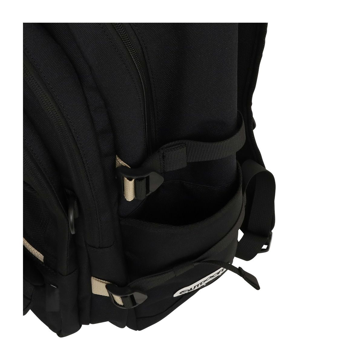 000000146009-31-m.jpg?t=