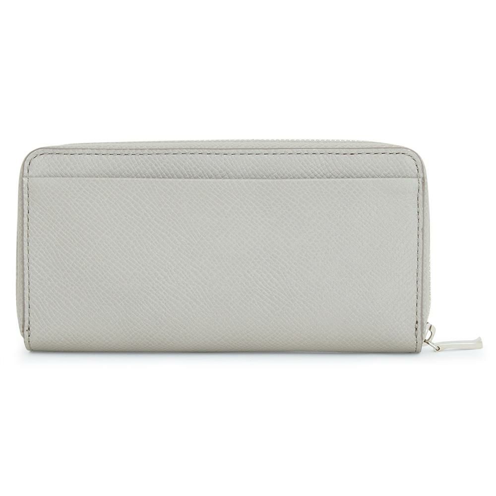 000000090126-08-m.jpg?t=