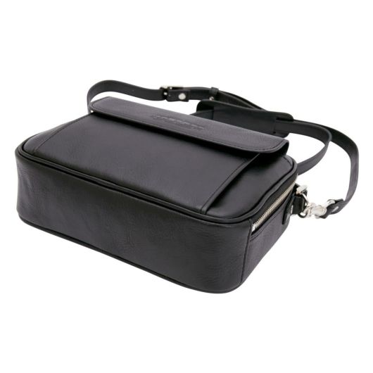 画像はブラウンを使用