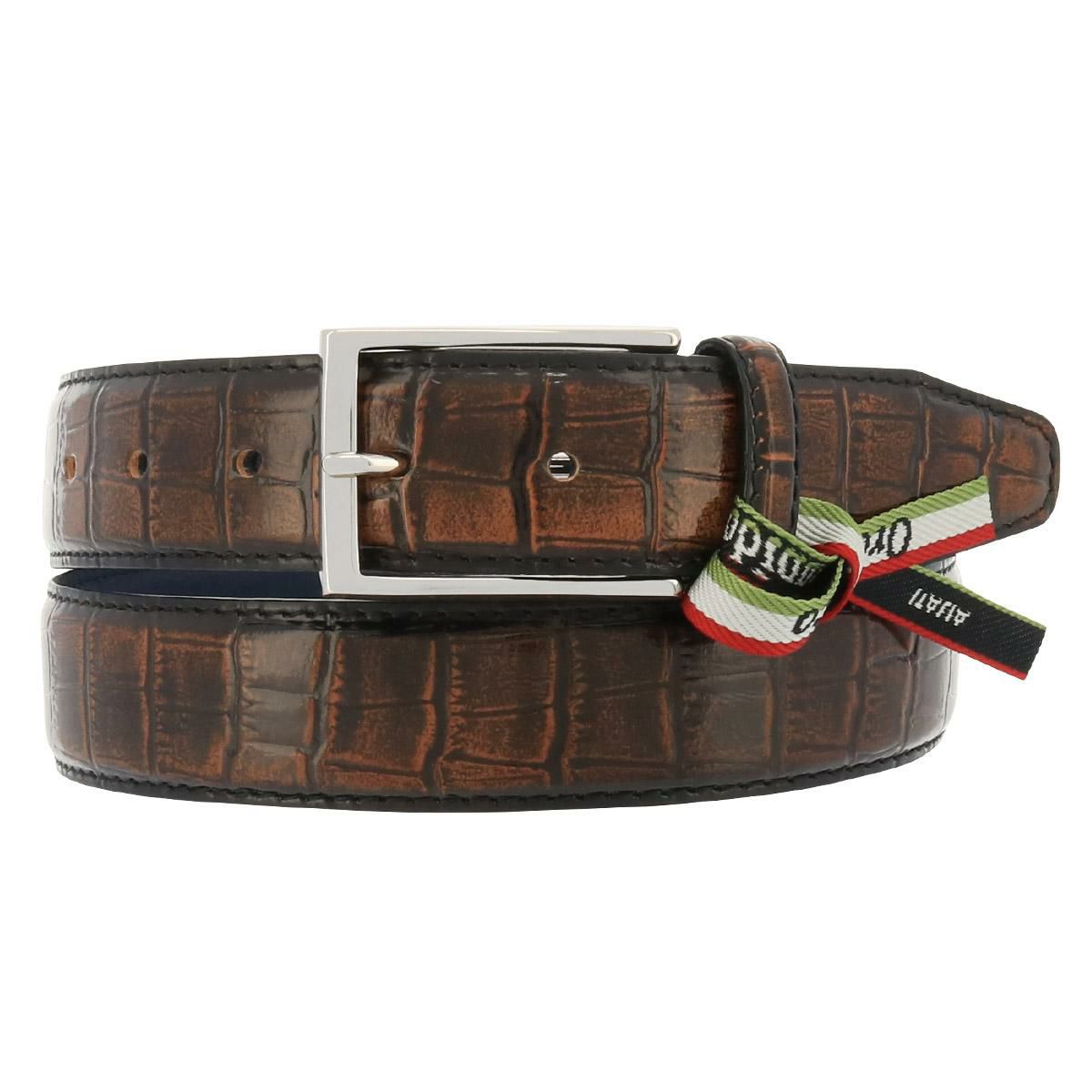 ダークブラウン